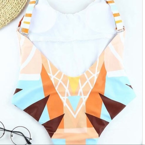 NEW Wildcat Animal printed one piece backless swimsuit - Picture 5 of 8